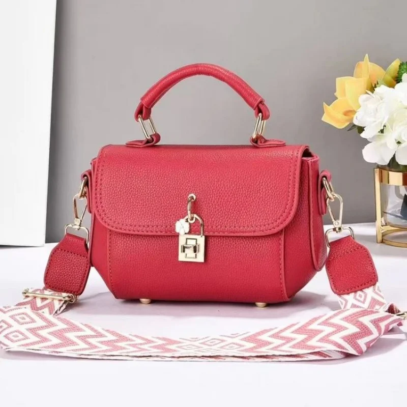 

Designer Look Women's Shoulder Bag: Elegant Leather Handbag With Adjustable Crossbody Strap, Luxury Style Ladies
