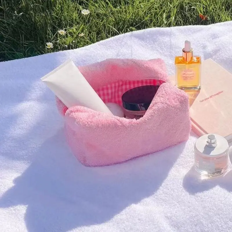 Towel Cosmetic Bag Embroidery Letter Patch Customize Terry Makeup Bags Towel Pouch for Women Pink Storage Organizer Bag Gift