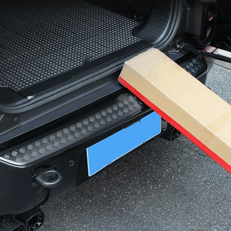 For Land Rover Defender 2020-2026 Tailgate Scuff Plate Trim Rear Bumper Protector Strip 90/110/130