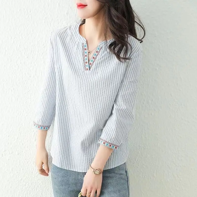 Elegant Fashion Harajuku Slim Fit Blouse V Neck Insert Pure Cotton Three Quarter Sleeve Tops Women Loose Casual Female Clothes