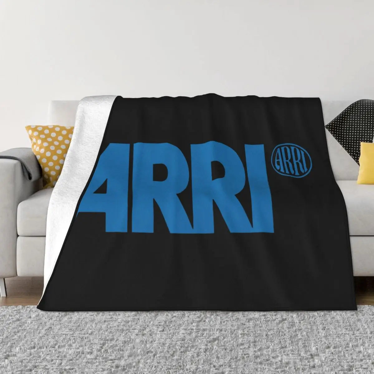 Arri Camera Lens Logo For Gift Or Community White Black S New Design Normal Brand Style Throw Blanket