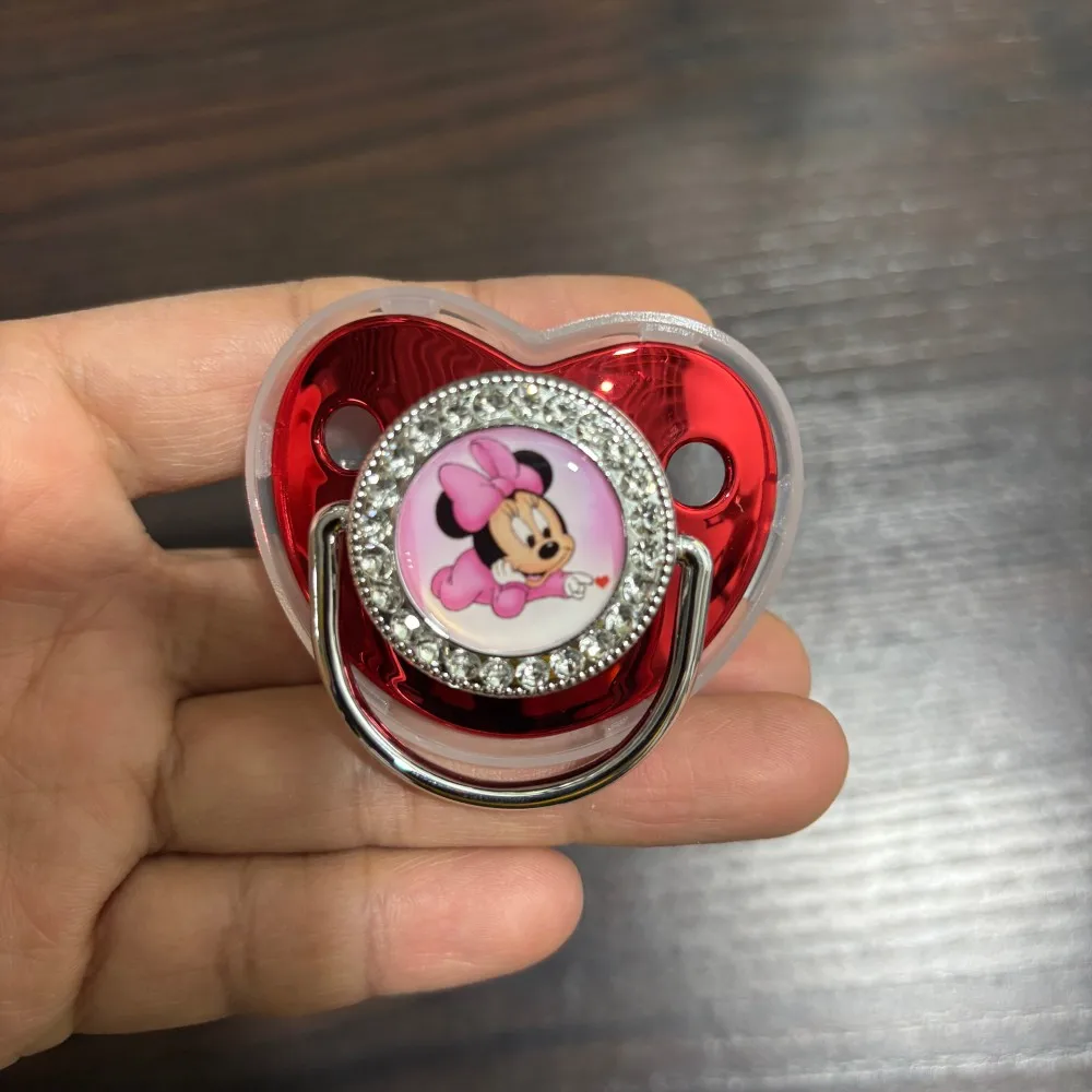 

Безопасный силиконовый набор для кормления младенцев: успокаивающая соска-пустышка с мультяшным рисунком, аксессуары для кормления, подарочный набор для детей 0-12 месяцев