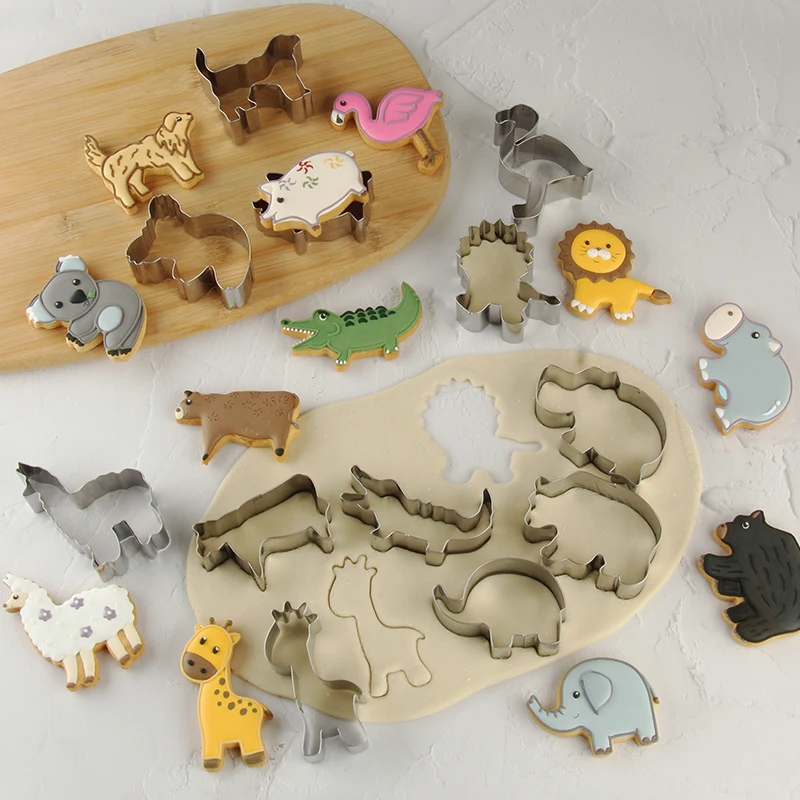 12PCS Animal zoo kitchen dough cutter metal cookie cutter fondant biscuit cake mold