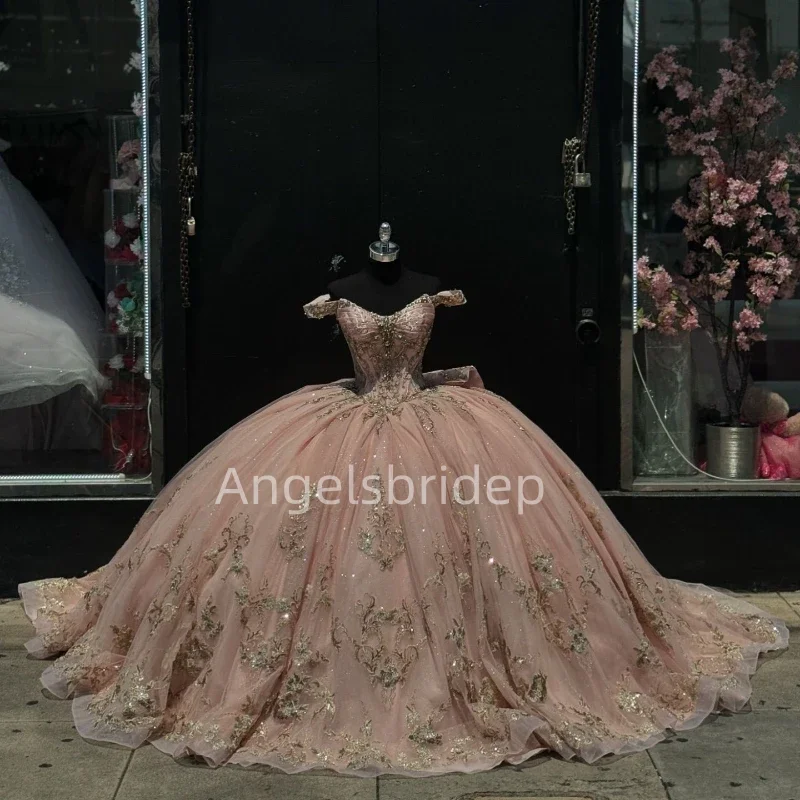 Angelsbride personalizado lindo vestido de baile rosa vestido quinceanera com apliques de ouro contas de renda cristal vestidos 15 de xv años