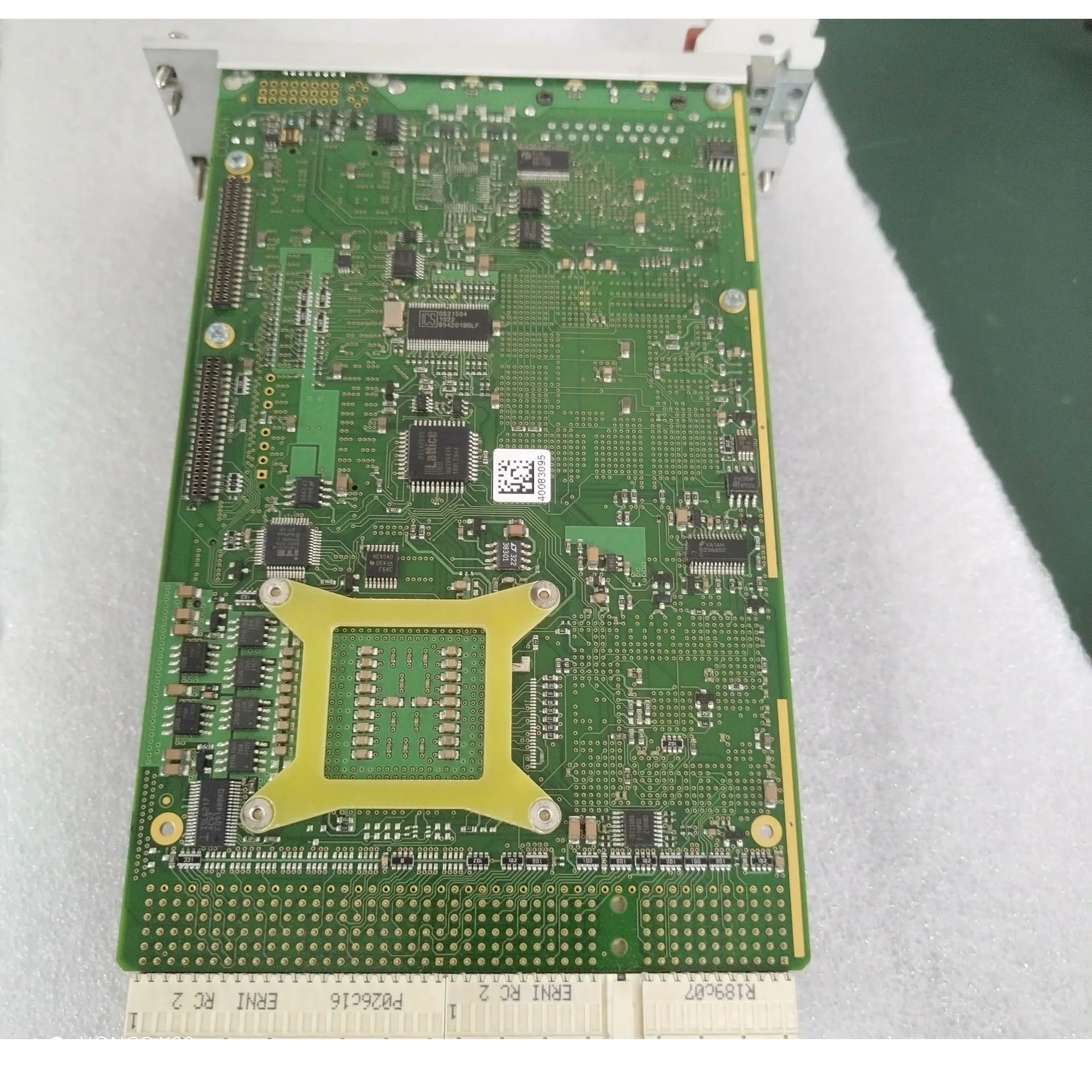 CCD-98R-CALYPSO Placa base de computadora industrial Con garantía