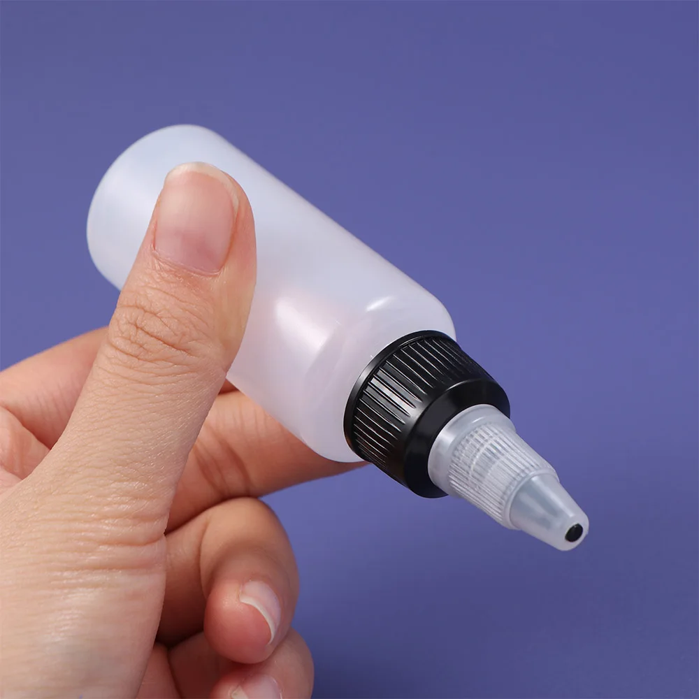 Bottle With Twist Top Caps Travel Camping BBQ Oil Bottle Dispensing Oil Bottle Condiment Bottles Condiment Container