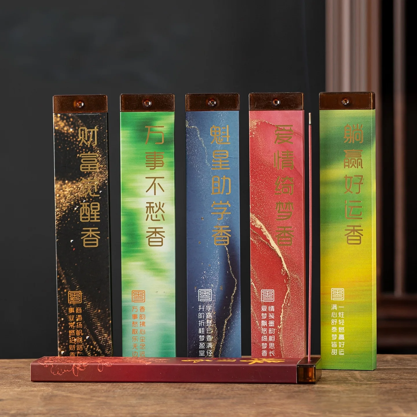60Pcs New Chinese-Style Portable Pocket Incense Sticks, Natural and Richly Scented Incense Sticks Made Using Traditional Craftsmanship, Long-Burning, with a Natural and Rich Aroma, Suitable for Home, Office, Yoga, Meditation, Reading, Providing a Refreshing and Invigorating Experience, Deodorizing and Purifying the Air