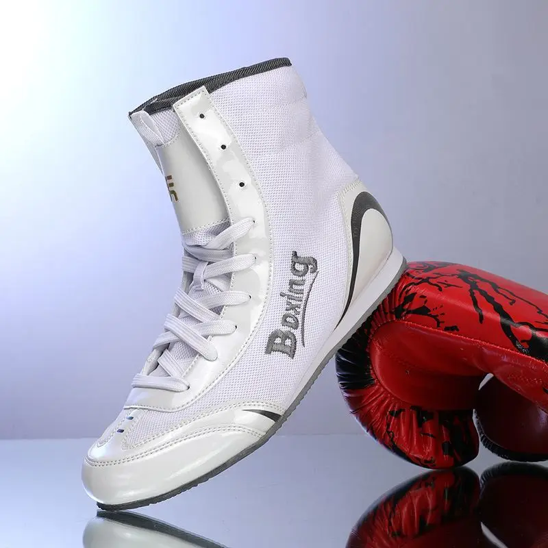2026 Good Quality Man Wrestling Boots Indoor Men Boxing Shoe High Top Youth Gym Training Shoe Professional Boxing Sport Shoes M