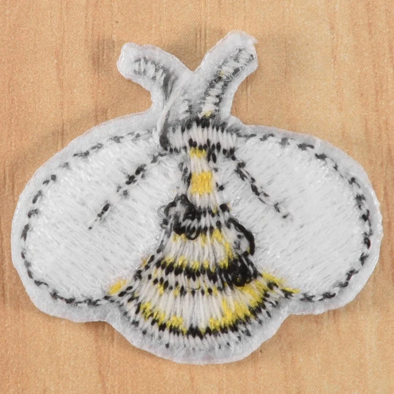 60PCS Bee Embroidered Patches,Cute Bumble Iron On Embroidered Applique Decoration Sewing Patches For Clothes DIY Patches