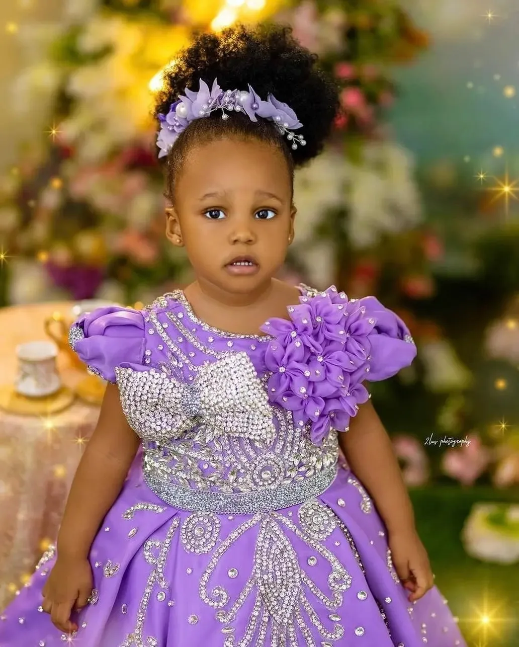 Luxury Lavender Girls Birthday Dress Beading With Bow Floral Flower Girl Dresses Queen Ball Gowns for Wedding Party Customized image 2