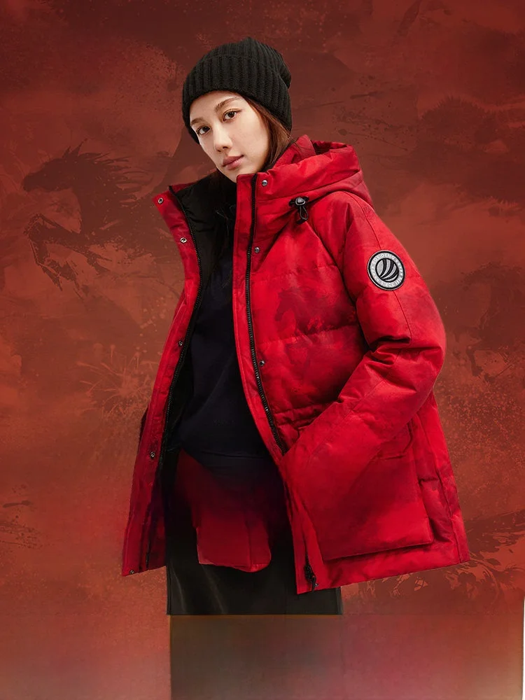 

Пуховик Bosideng женский зимний для активного отдыха, теплый, с наполнителем из 90% гусиного пуха, приталенный, утепленный, морозостойкий