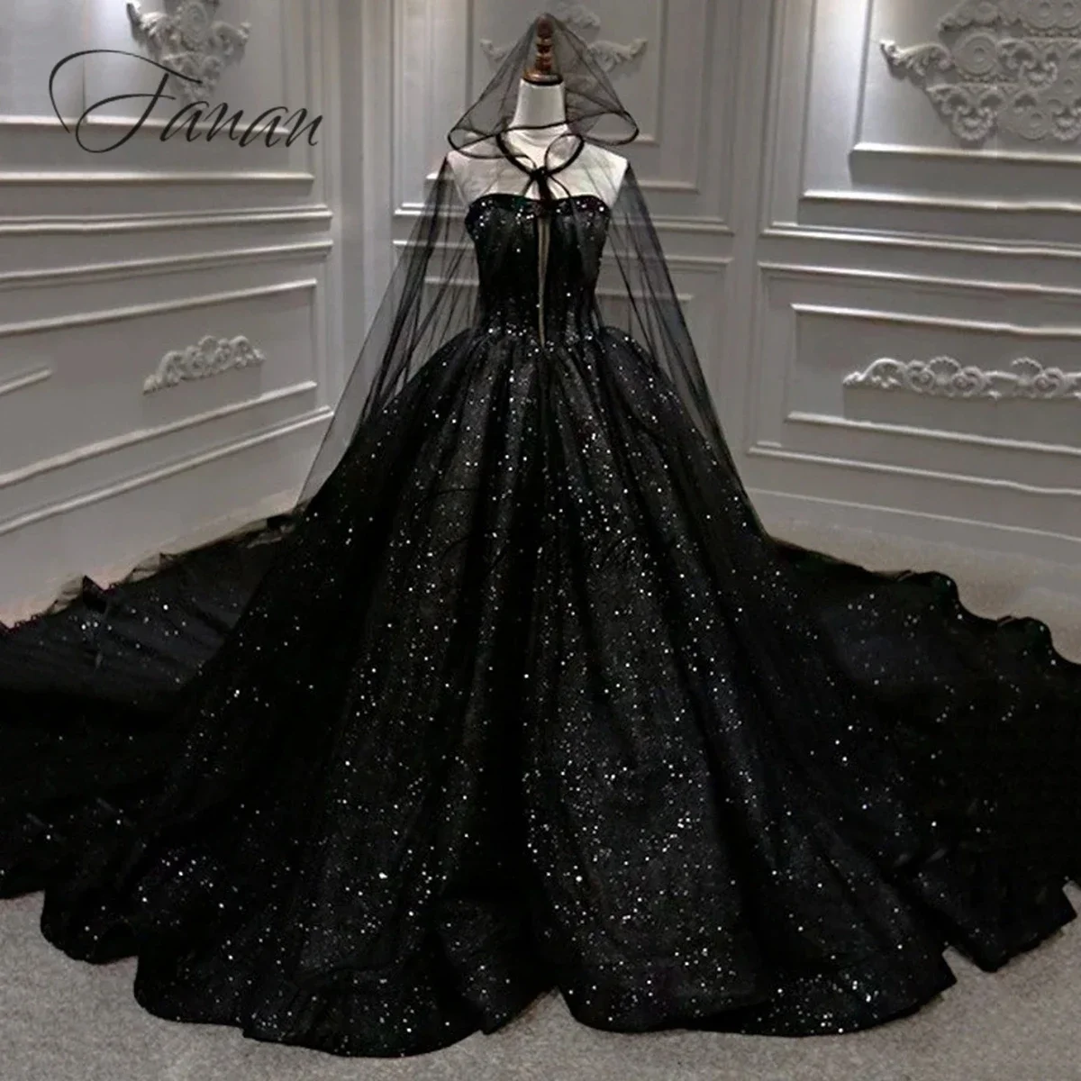 17040#Luxury Strapless Black Wedding Dress Cathedral Train Halloween Ball Gown Women Empire Princess Bridal Gowns Customize