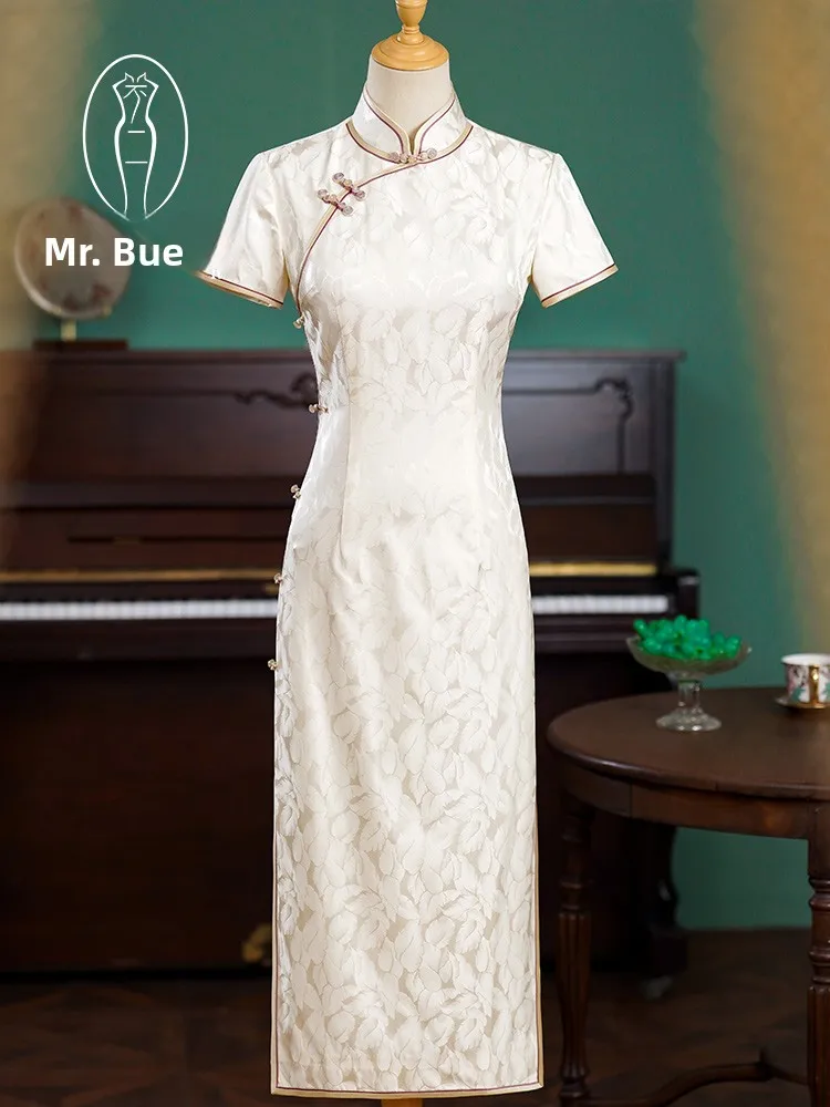 

Elegant Young Silk Qipao Dress Pearls Design Spring Summer Daily Wear White Silk Long Skirt Chinese Style Fashionable