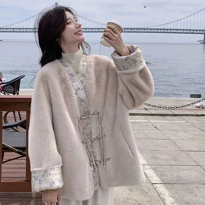 Women's Chinese Style Jacket Thick Fluffy Lamb Wool Winter Coat with Fur Collar Frog Buttons Chic Elegant Outerwear Top
