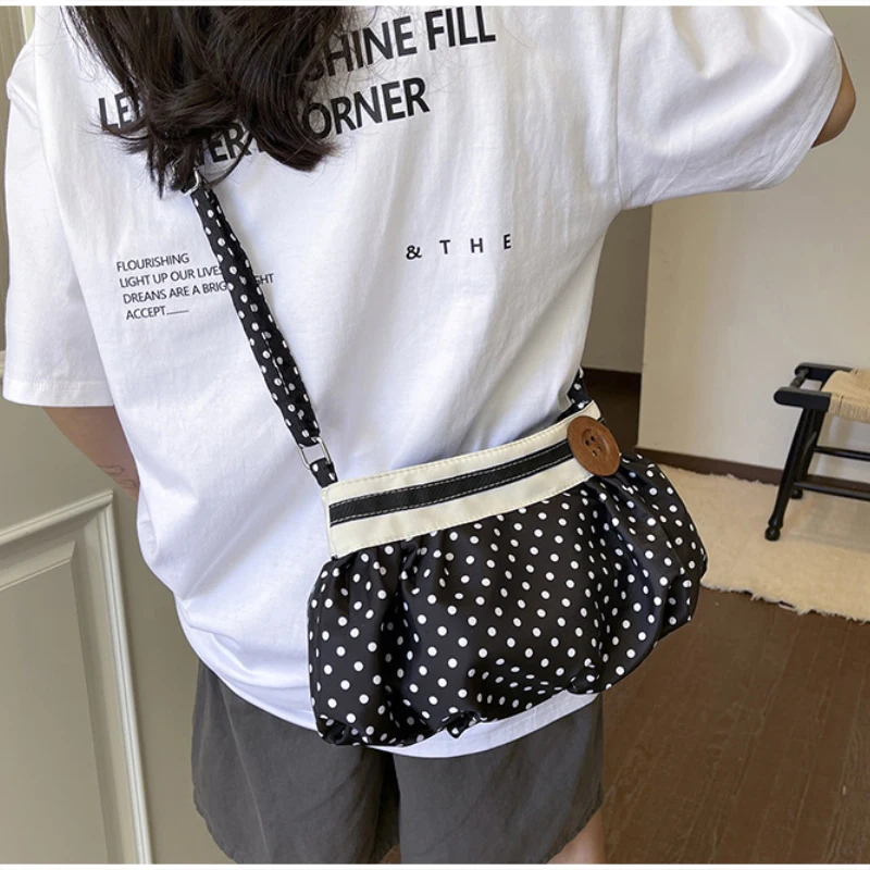 Koreanische Polka-Dot Plissierte Stern-Streifen Hobo Unterarm-Schultertasche, Süße Niedliche Damenhandtasche, Leichte Stoff-Freizeittasche für Frauen – Detail 30