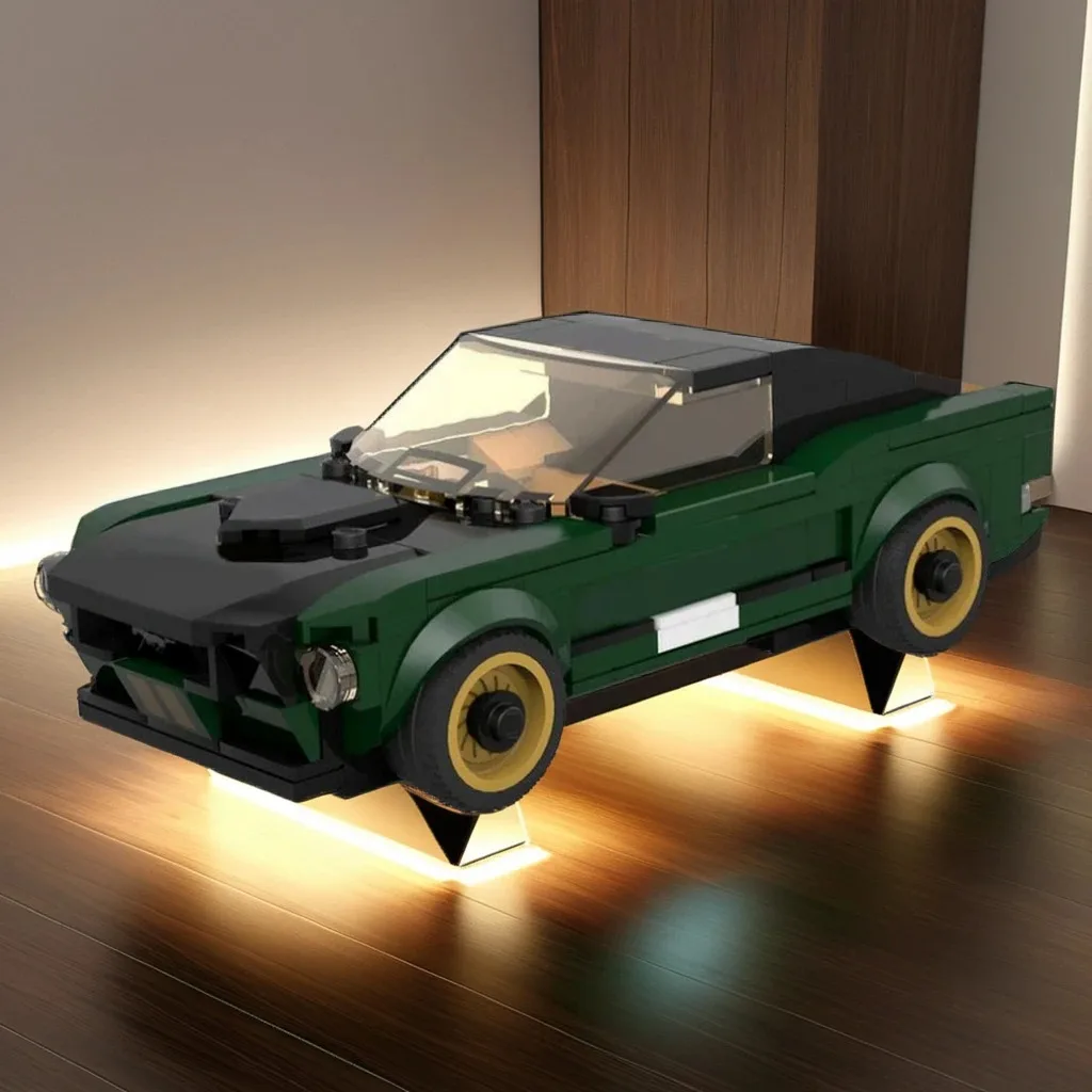 

241Pcs 1968 Forders Mustang Fastback (8-Stud Wide) MOC Classic Muscle Car Education Building diy Blocks Birthday Toys Gift
