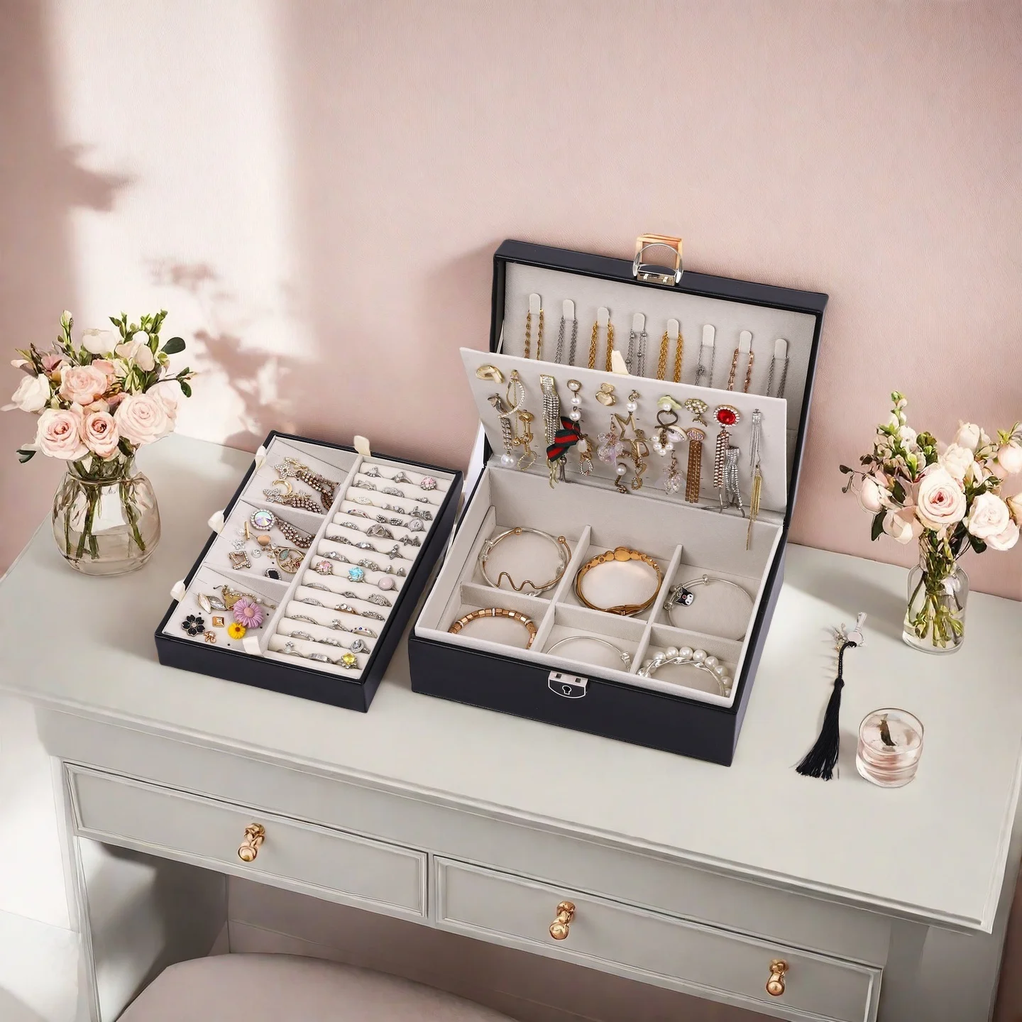 Elegant Jewelry Storage Box With Lock Large Capacity Organizer For Wedding Rings Necklaces Earrings Leather For Case