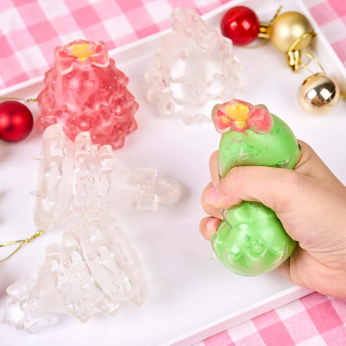 3D Christmas Tree Shape TPR Hollow Ball Skin DIY Squishy Relief Squeeze Toy with Sealing Plug Blank Skin Fillable Fidget Materia view 4