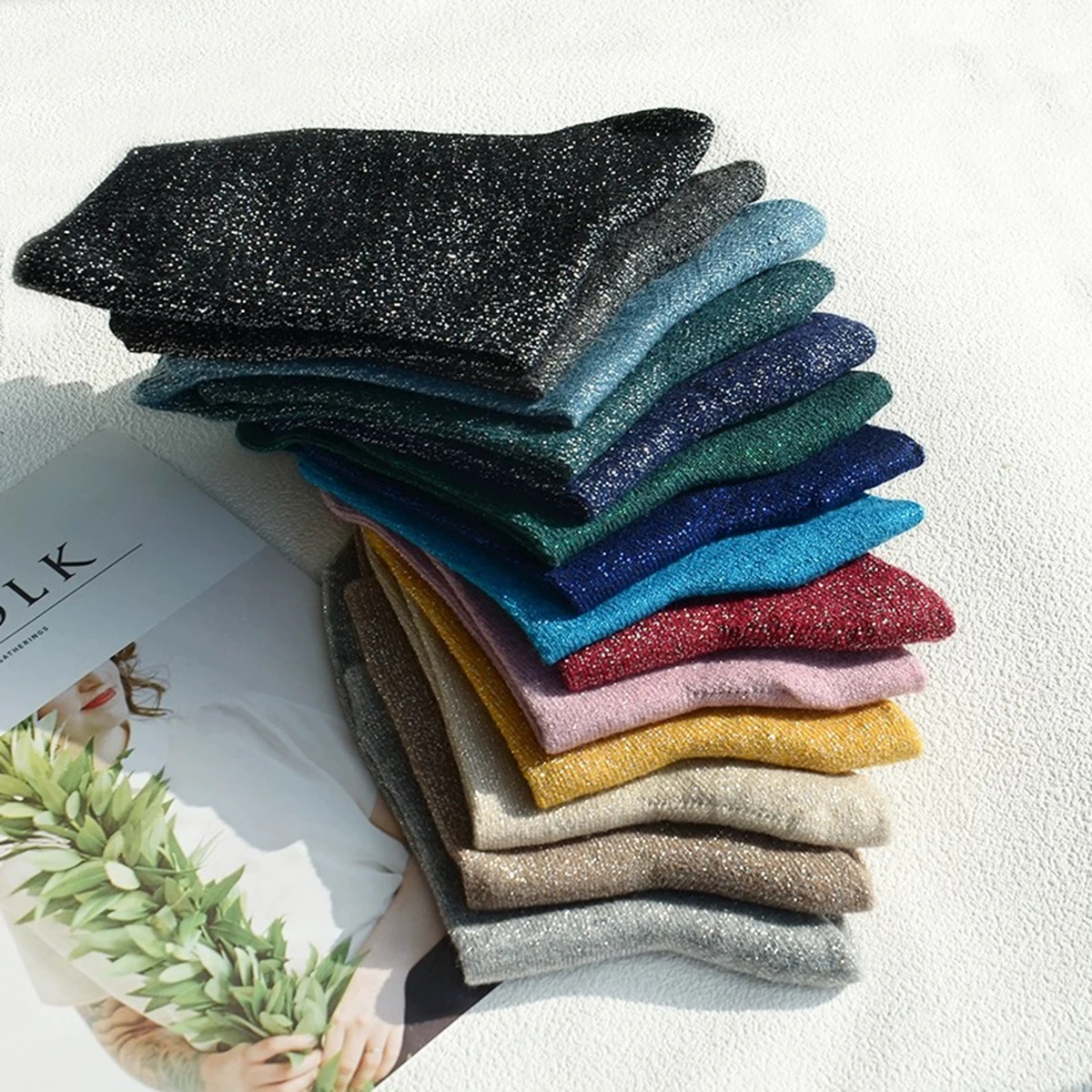 3 زوج/مجموعة المرأة أزياء مثير لامعة الجوارب الكورية نمط الذهب والفضة الحرير الحلوى Coloredsocks الفاخرة تصميم جودة عالية