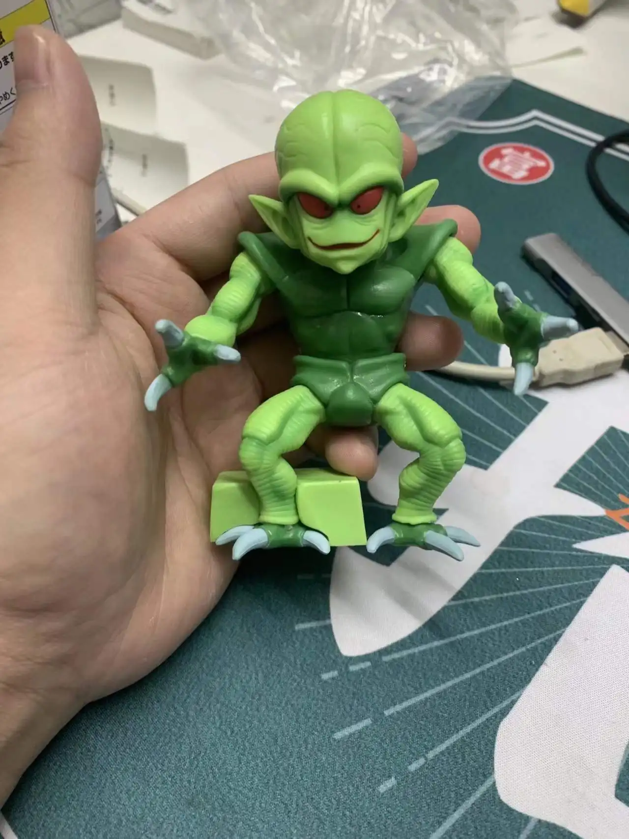 Vente chaude 10 cm Dragon Ball Saibaimen Anime figurines mobile Joint modèle poupée vert végétal homme jouet à collectionner cadeau