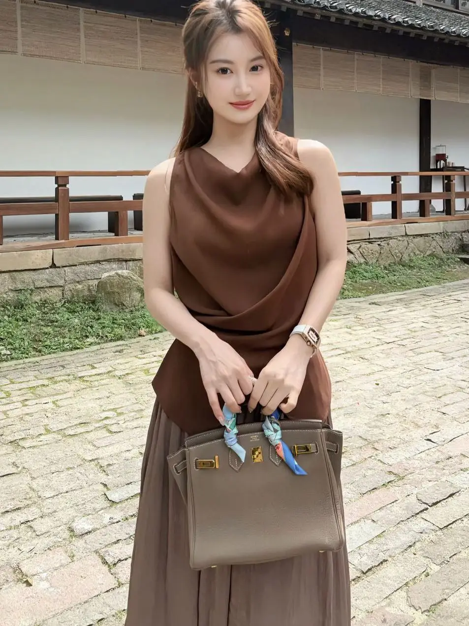 

Elegant Zen-Inspired Two-Piece Suit Summer 2026 Cross-Over Sleeveless Draped Top High-Waisted Skirt Spring/Summer Pure Color