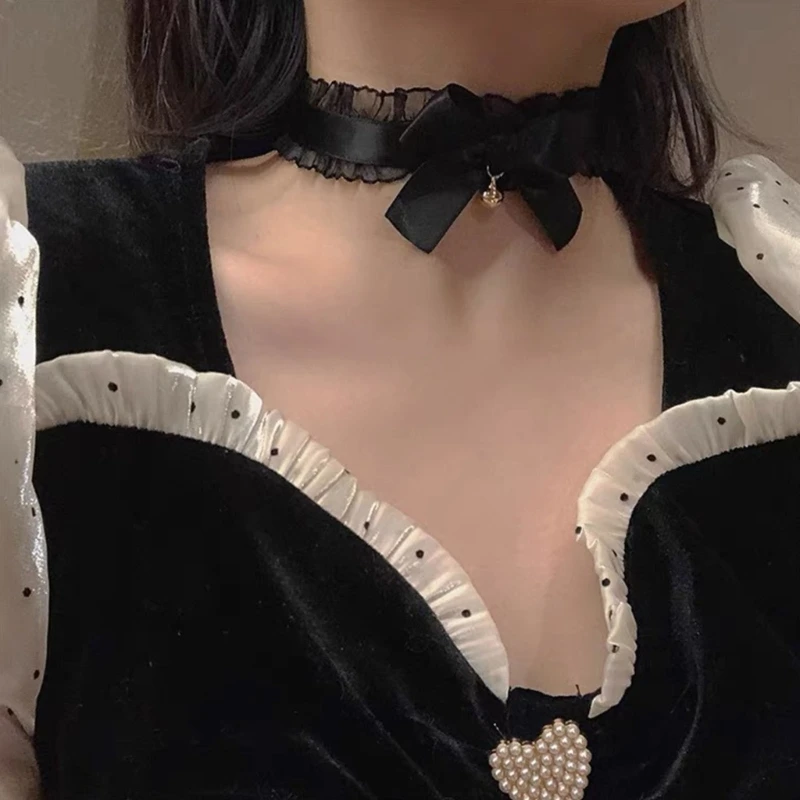 Elegant Lace Bowkot Choker Necklace Gothic Collar Necklace with Bells Jewelry H9ED