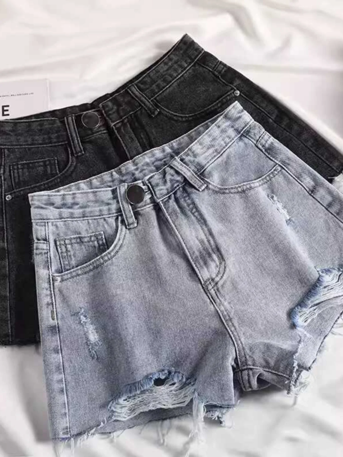

High Waist Wide Leg Straight Cut Thin Denim Shorts Women Summer Slimming Loose Fit A-Line Hot Pants High Waist Shorts