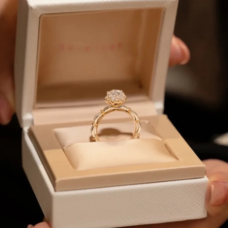 Women's Exquisite Dazzling Simulation Diamond Solitaire Ring