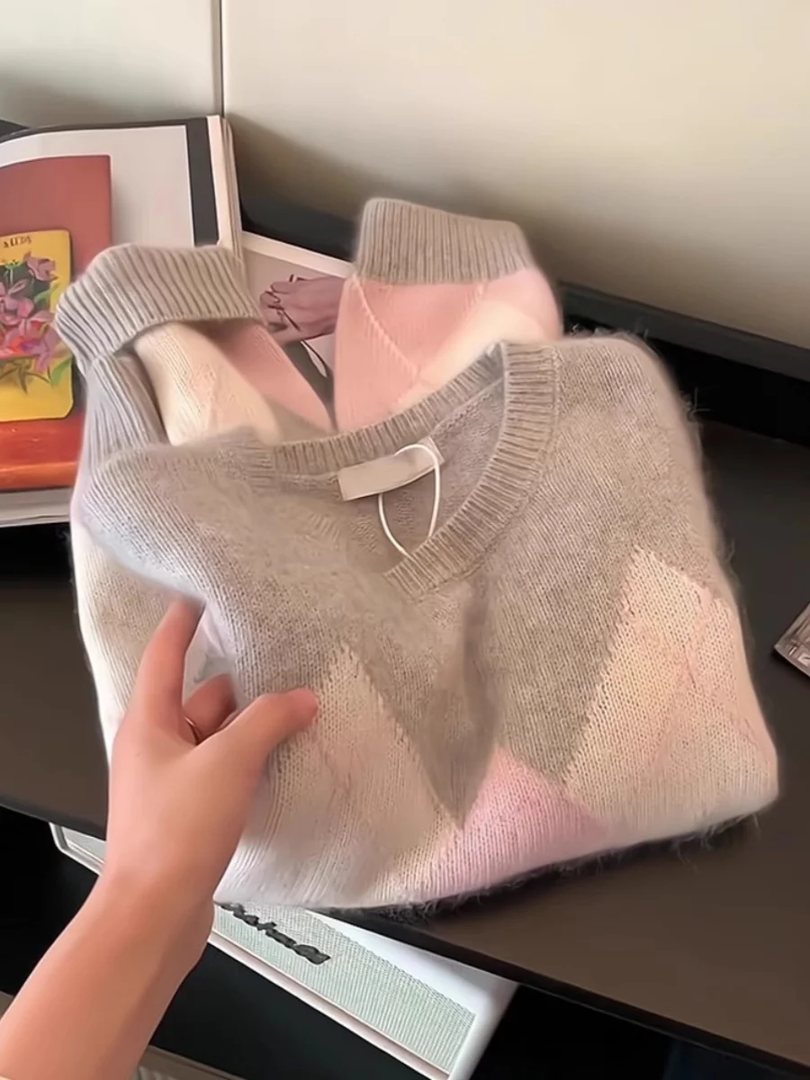 

Large Size Autumn Winter Pink Geometric Knitted Sweater round Ne M Fem Couple Matching Soft Camere Knitwear Top