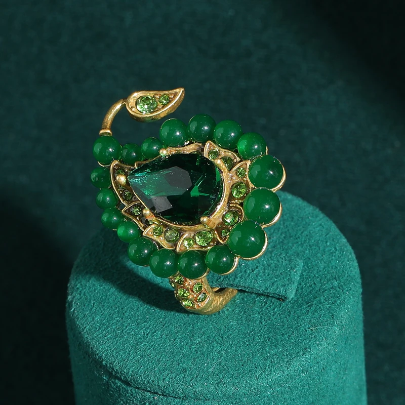 

Vintage Green Rings For Woman Agate Glass Peacock Feather Crystal Luxury Quality Jewelry 2025 Valentine Day Gift Accessories