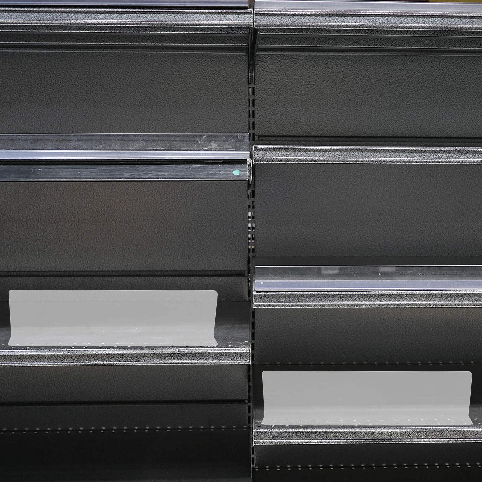 

10Pcs Transparent Plastic Shelf Dividers Adjustable L-Shaped Design Traceless Adhesive Supermarket Retail Organization