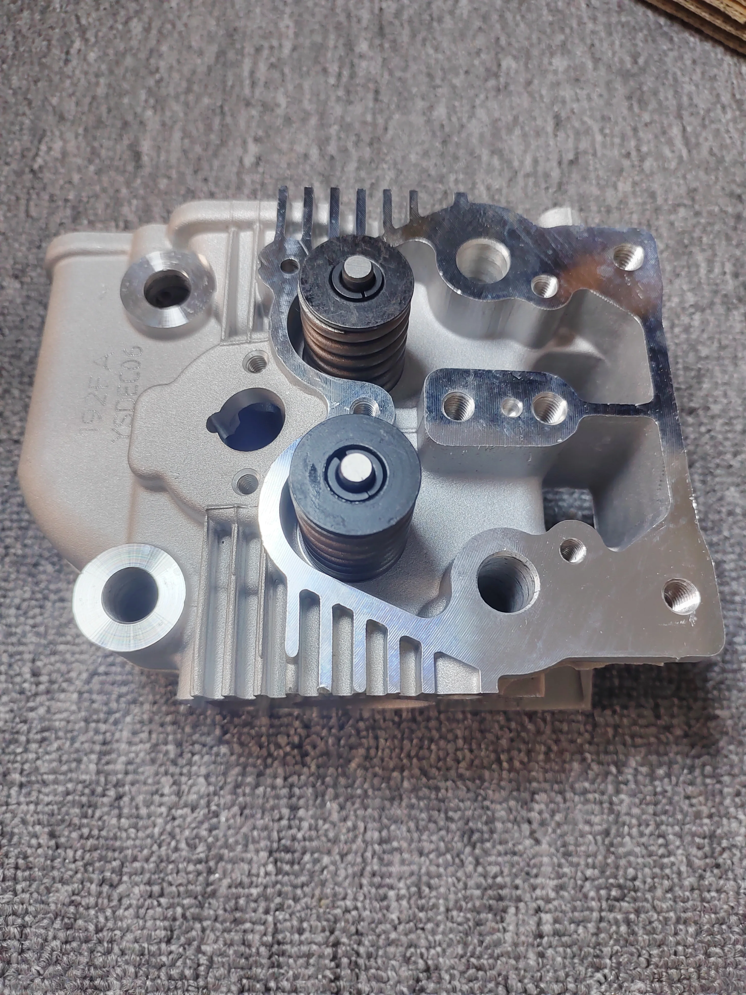 173 178 186FA 188 192 195F 198 1100F Cylinder head Cylinder head assembly, cylinder pad + relief cover pad