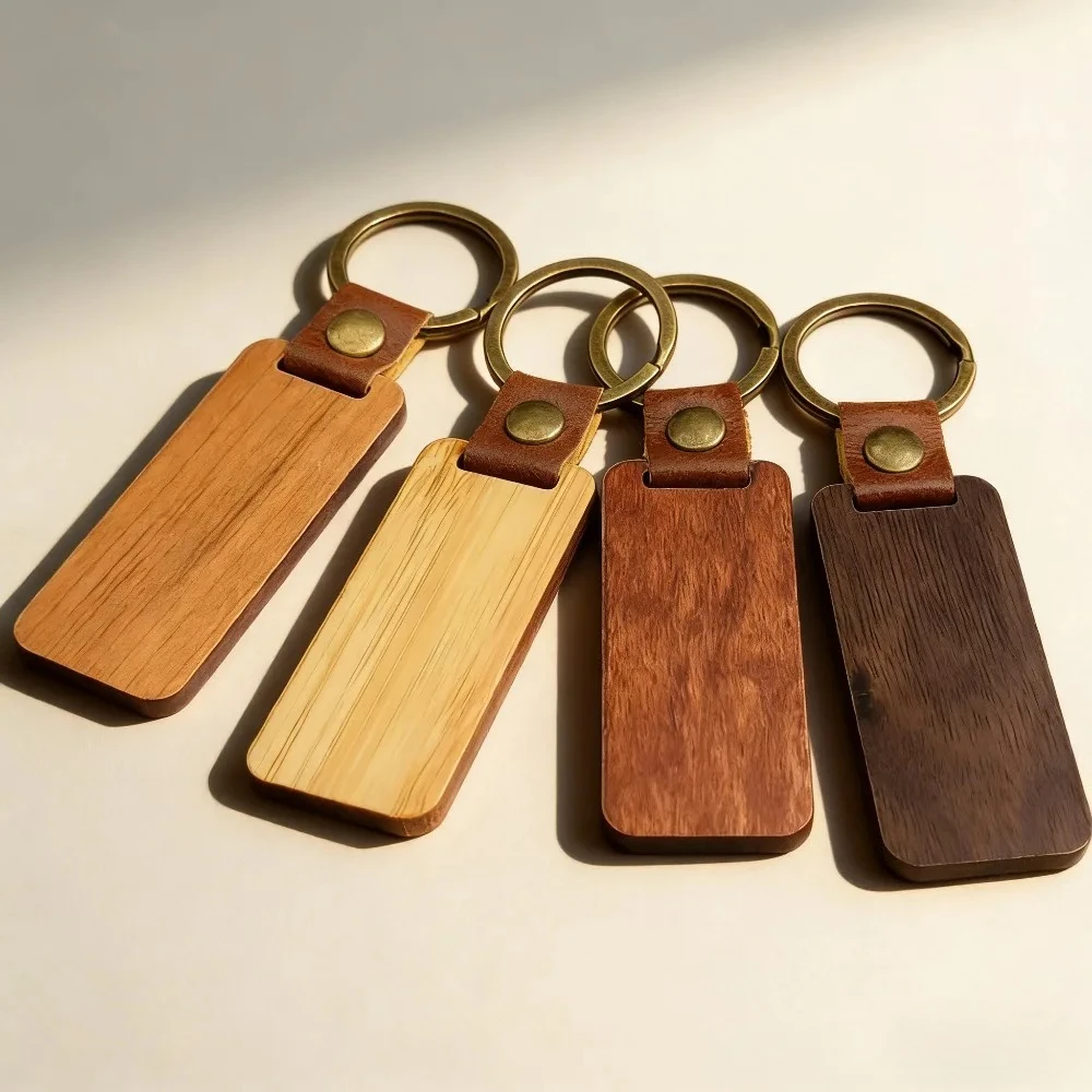 Creative Engraved KeyRing Leather Strap Car Key Ring Keychain Fashion Wooden KeyChains Creative Accessories Rectangle Shape Gift