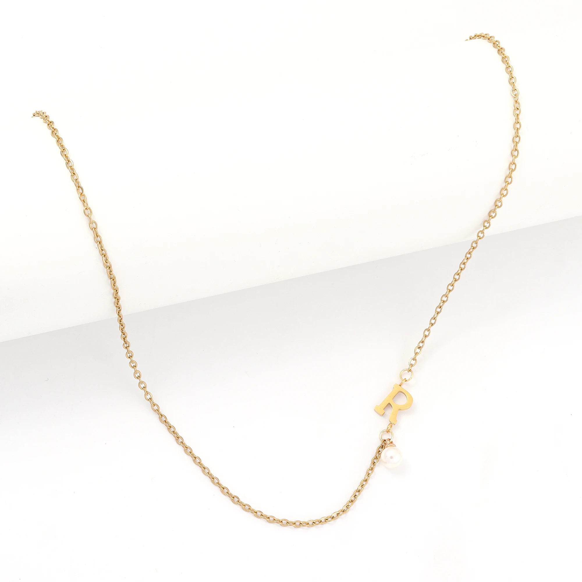 Vergoldete personalisierte Initialen-Anhänger-Halskette für Damen und Herren, Geschenk zum Geburtstag, Jahrestag, Schmuck für den Alltag, Feiertage und Partys – Detail 3