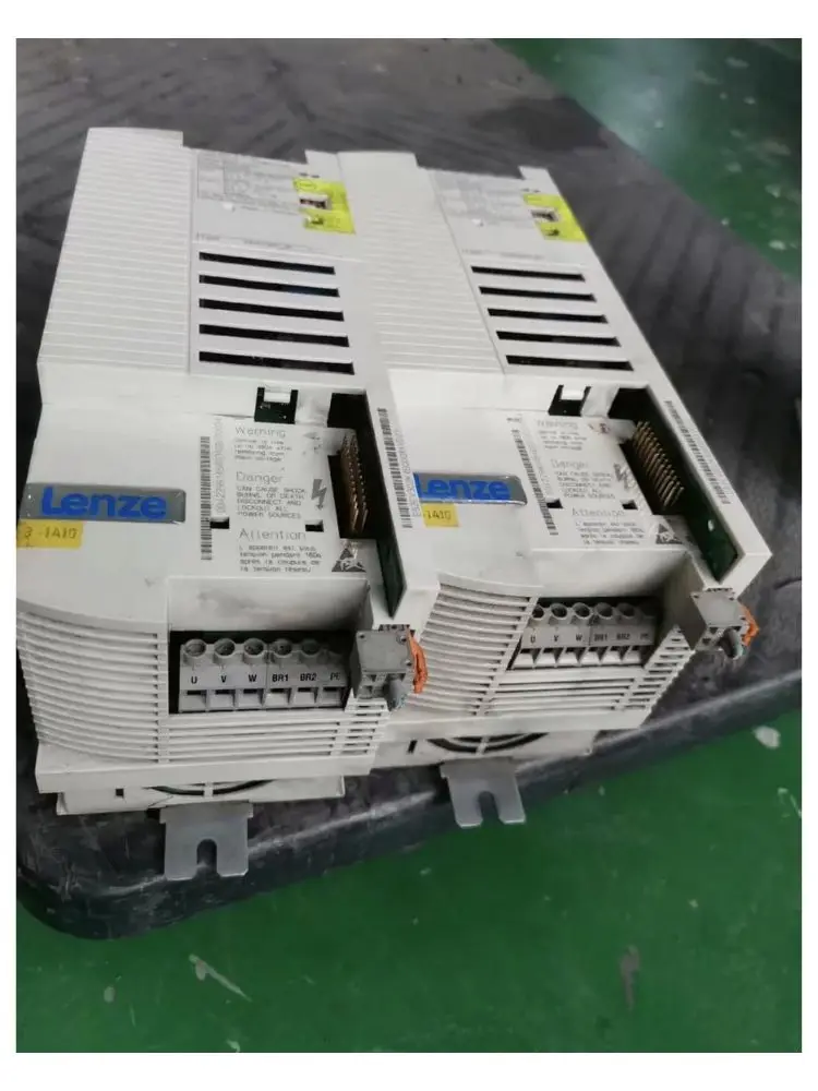 Second-hand  E82EV302-4B   inverter    test  OK     Fast Shipping image 2