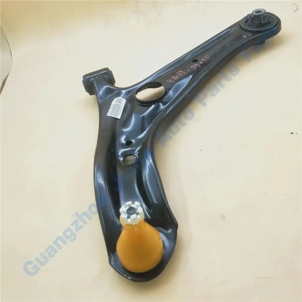 

PAT Control Arm Front Left For Toyota Yaris Verso Hatchback 48069-59035 48069-59015 48069-59055 48069-09030 48069-09015