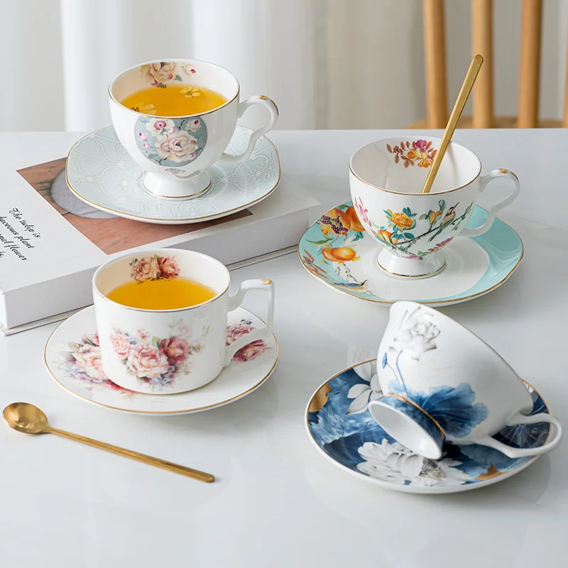 

European Pastoral Style High-Temperature Firing Porcelain Cup and Saucer Set Luxury Afternoon Tea Coffee Mugs Gift Box Packaging
