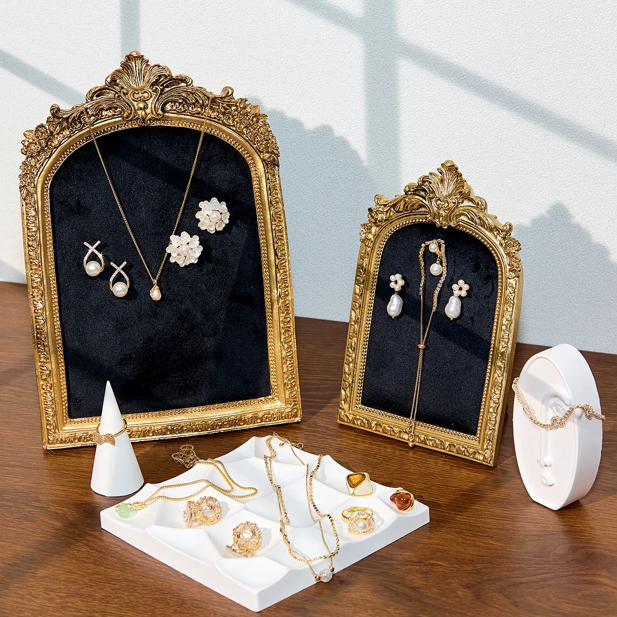 

Vintage Black Velvet Jewelry Display with Scroll Frame, Elegant Holder for Necklaces Earrings Rings, Boutique Showcase Decor