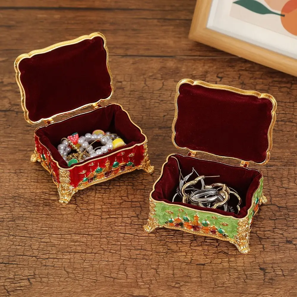 

Mini Portable Jewelry Storage Box Enamel Alloy Embossed Castle Bracelet Organizer European-style Retro Creative Dresser Display
