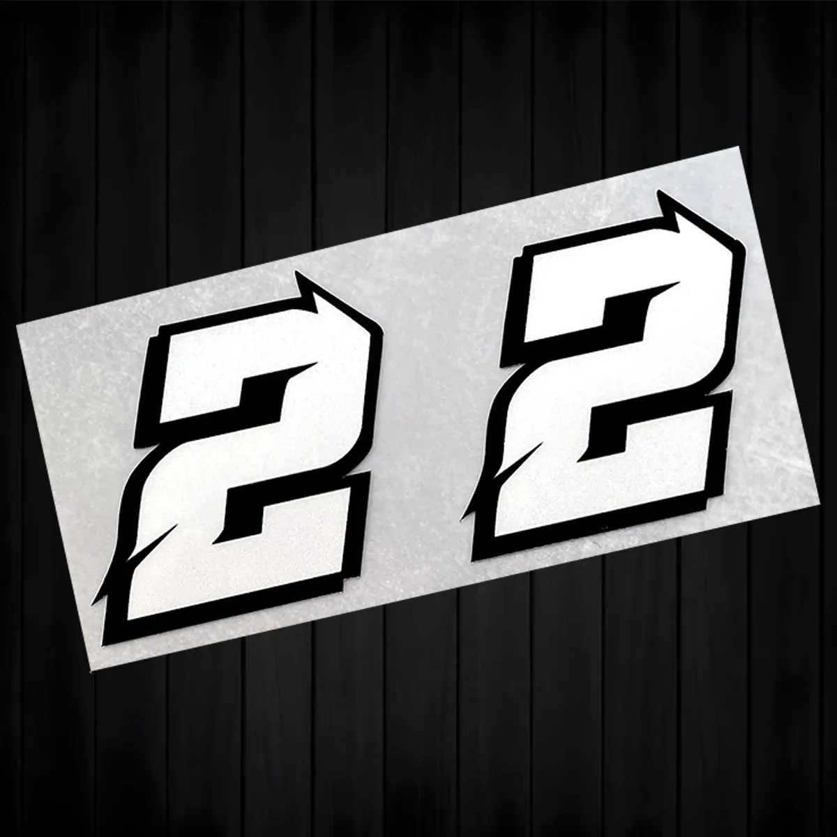 2 Stück 0123456789 Lustige Schwarz-Weiß-Stil Nummern-Motorradaufkleber Motorrad-Tank Seitenverkleidung Roller-Helm DIY Vinyl-Aufkleber