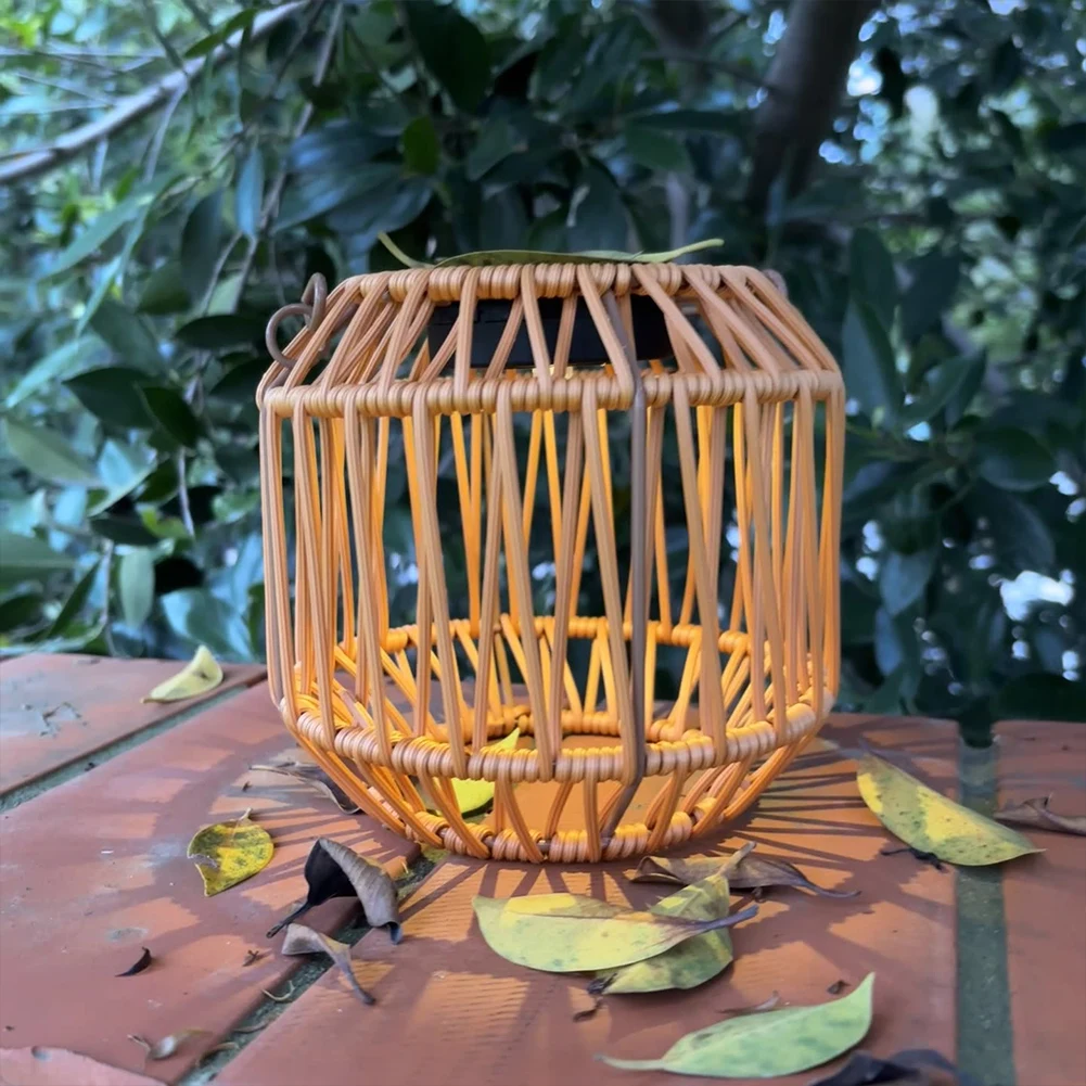 Solar Powered Rattan Weaving Chandelier Waterproof Hollow Out Suspension Light LED Hand Knitted Rattan Chandelier for Home Decor