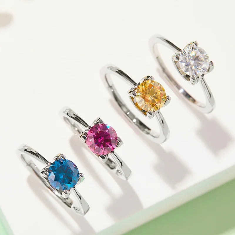 خاتم نسائي كلاسيكي Bull Head S925 مطلي بالفضة والبلاتين مويسانيتي 1 قيراط درجة D