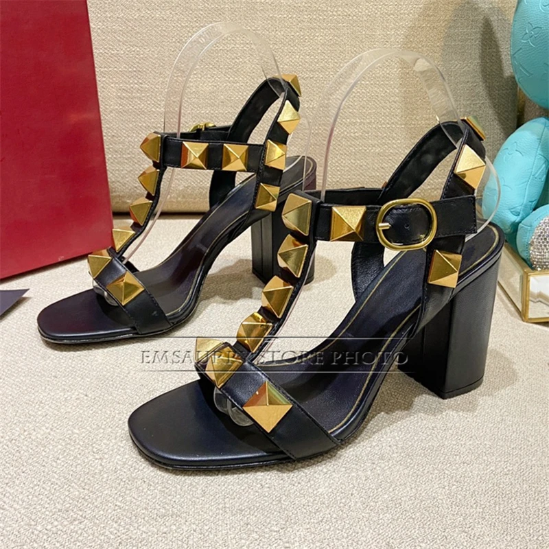 Sexy Rivet Decor T-Strap Modern Sandals Women Luxury Genuine Leather Chunky Heel Summer Shoes For Girls 2024