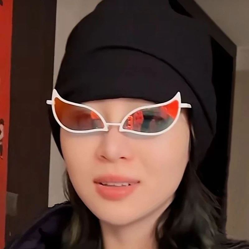 女性と男性のためのコスプレサングラス,アニメ,PVC,楽しい,クリスマスギフト,パーティーアクセサリー