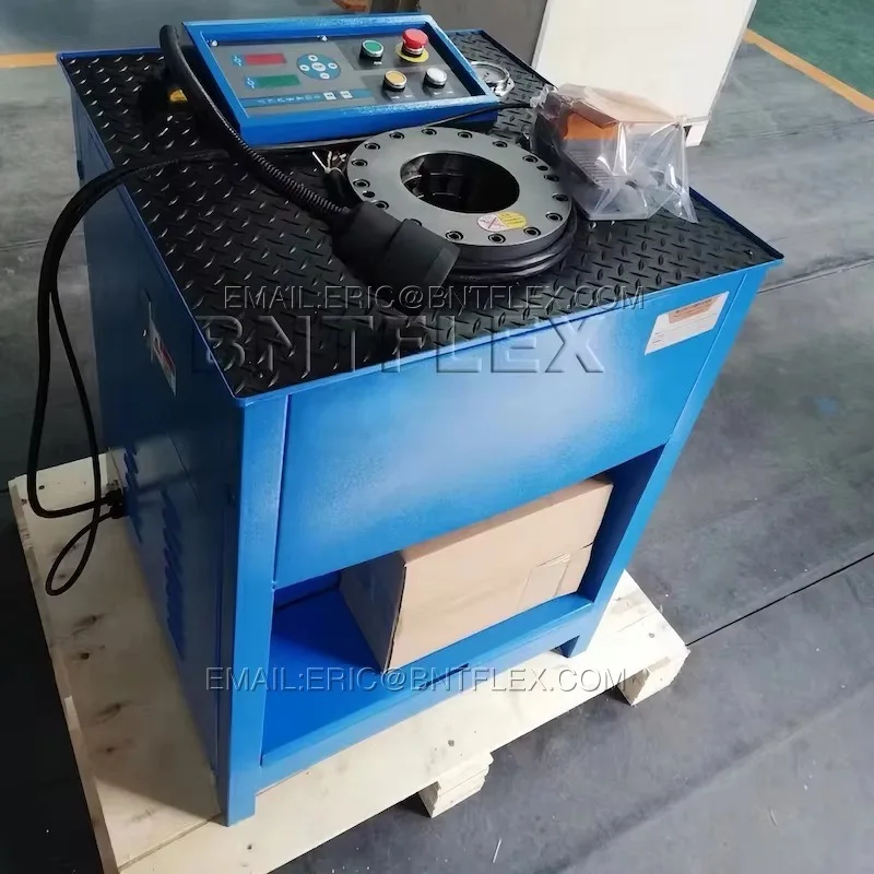 เครื่องจักรผลิตน็อตแบบมืออาชีพ รุ่น BNT102B