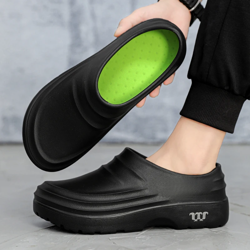 2024 High Quality EVA Men Chef Shoes Non-slip Waterproof Oil-proof Hotel Kitchen Working Shoes Men Clogs Garden Men Safety Shoes