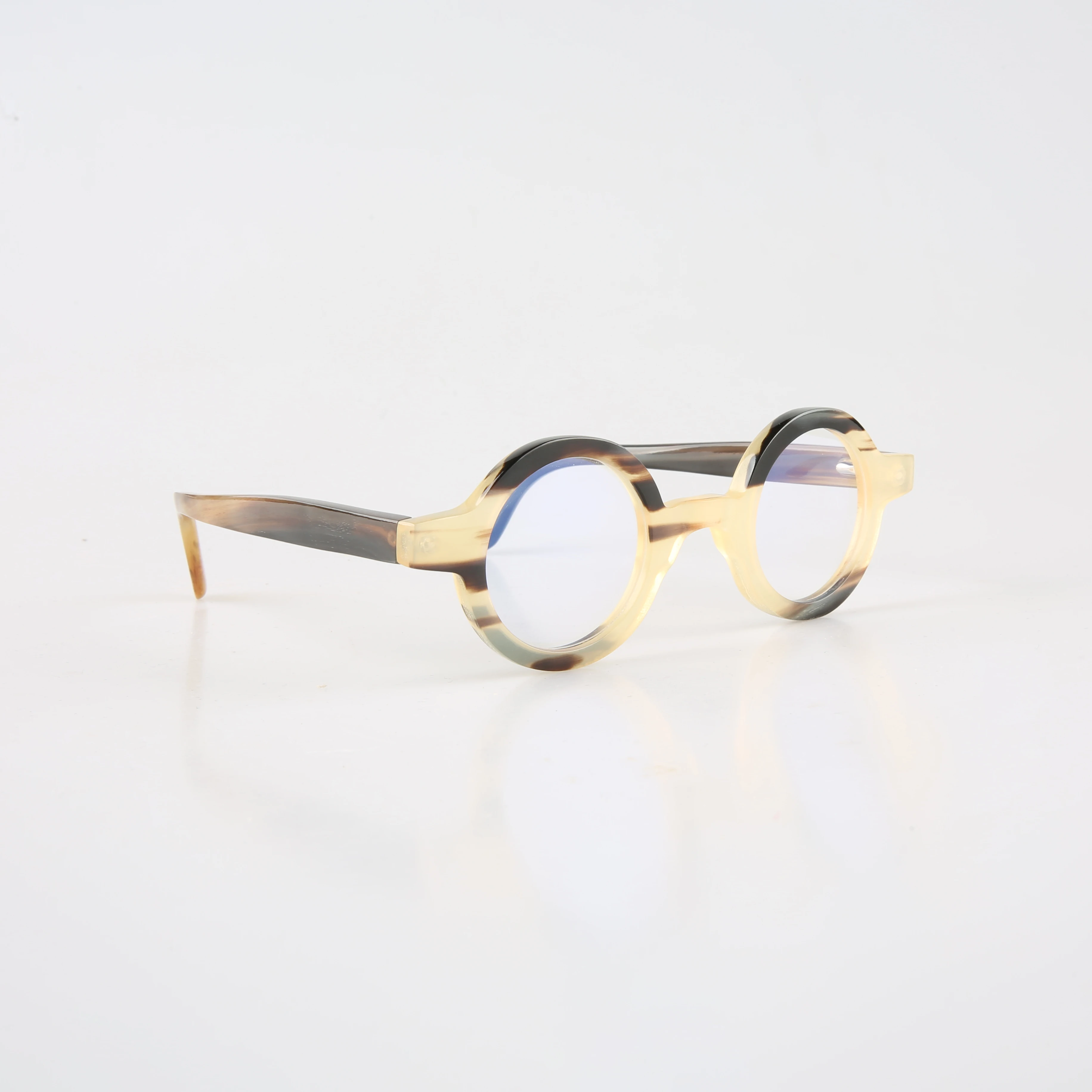

Eyewear Round Striped Classic Clear Unique Eyeglasses Handmade Natural Horn Prescription Reading Men Women Eyeglass Frames