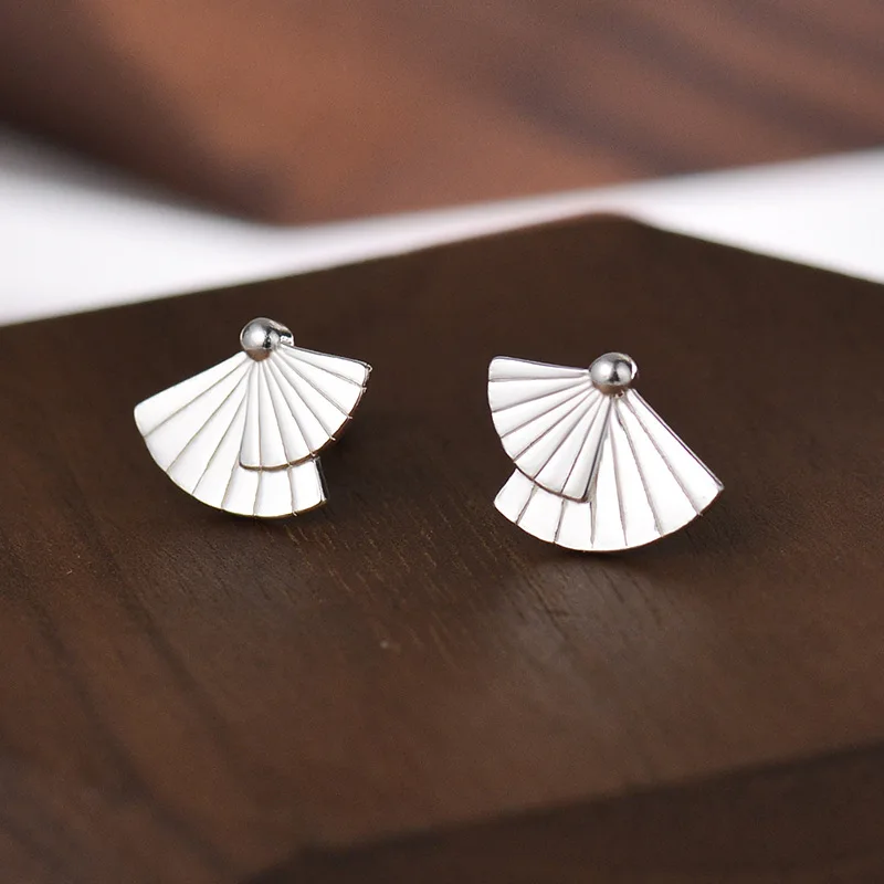 100% 925 Sterling Silver Fan Earrings for Women Girl Simple Small Fashion Smooth Texture Design Jewelry Party Gift Dropshipping