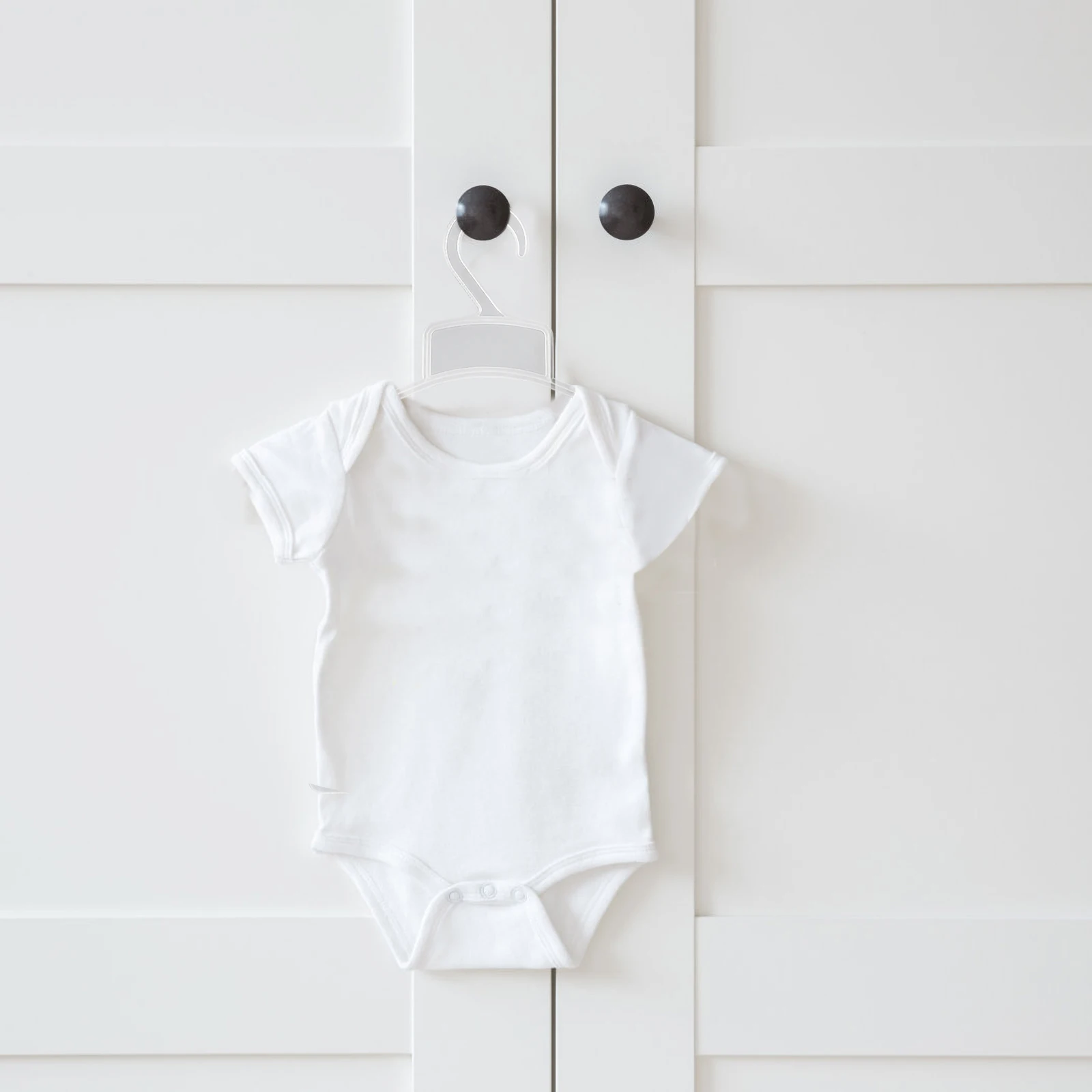 

10pcs Baby Smooth Toddler Kids Plastic Hangers Kids Clothes Hangers Closet Storage Baby Clothes Hanger White