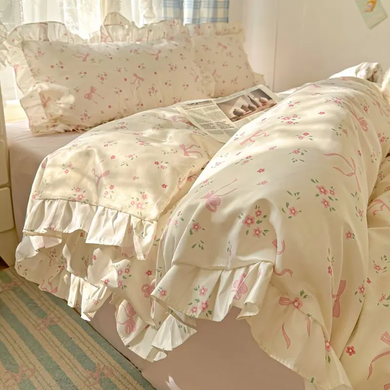 

2026 New Korean Style Cooling Silk Bedding Set, Princess Style Dorm Room Fitted Sheet & Duvet Cover Set